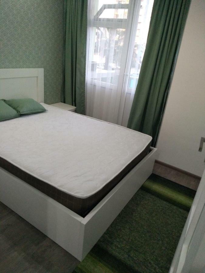 Apartment Eteri Batumi Exterior foto