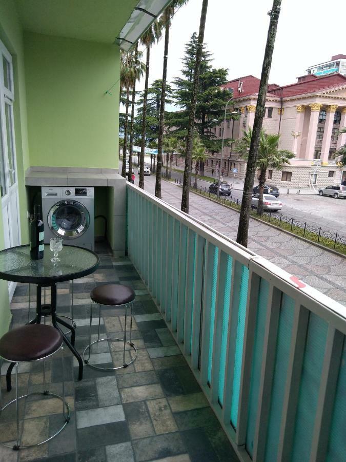 Apartment Eteri Batumi Exterior foto